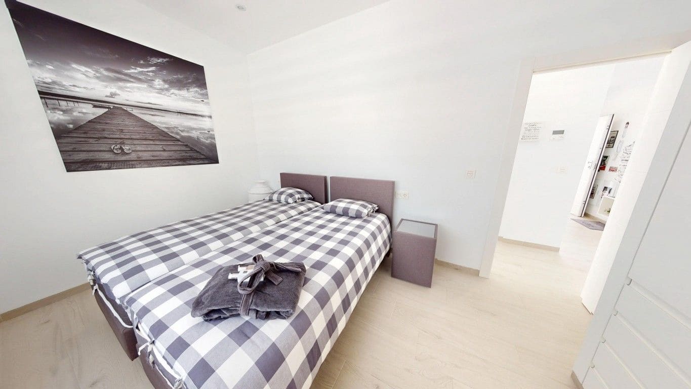 3 soverom Villa til salgs i Los Alcazares med garasje - € 469 000 (Ref: 9715083)