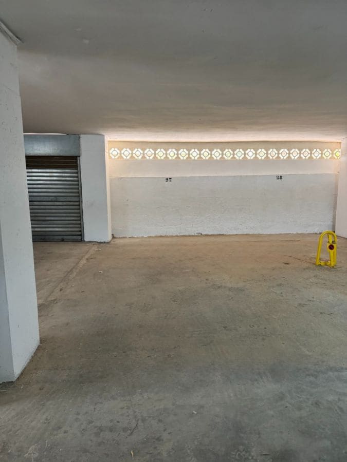 2 bedroom Apartment for sale in Torrevieja - € 235,000 (Ref: 9715084)