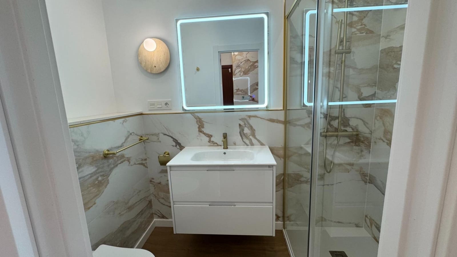 2 bedroom Apartment for sale in Torrevieja - € 235,000 (Ref: 9715084)