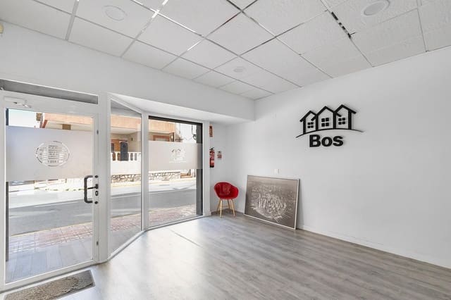 3 quarto Comercial para venda em Torrevieja - 127 260 € (Ref: 9715088)