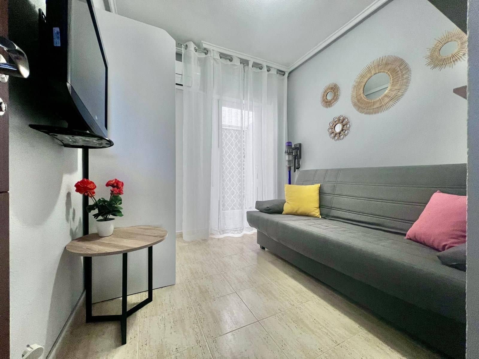 2 soverom Leilighet til salgs i Torrevieja med svømmebasseng - € 145 000 (Ref: 9715089)