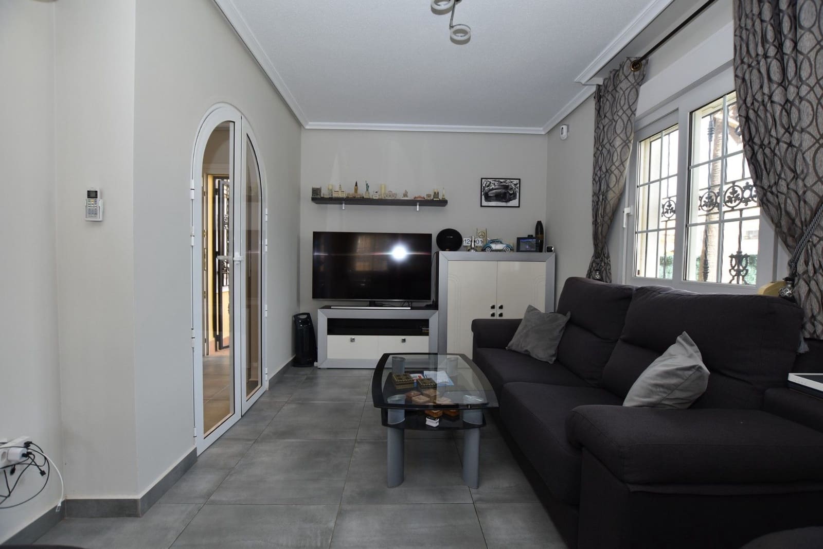 Chalet de 3 habitaciones en Orihuela Costa en venta - 430.000 € (Ref: 9715092)