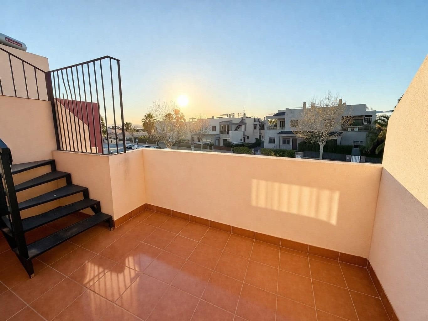 2 soveværelse Rækkehus til salg i Aguas Nuevas med swimmingpool - € 229.900 (Ref: 9720174)