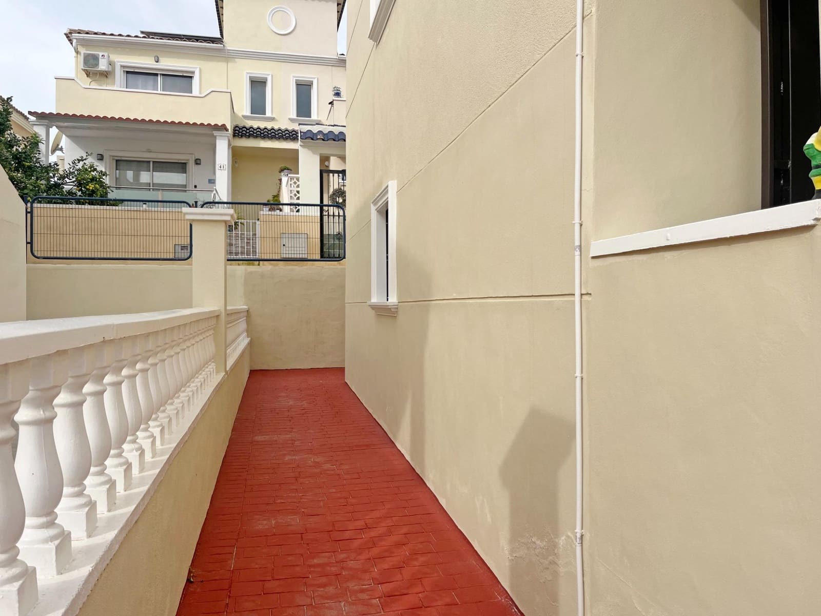 3 bedroom Apartment for sale in Filipinas with pool - € 269,900 (Ref: 9726804)