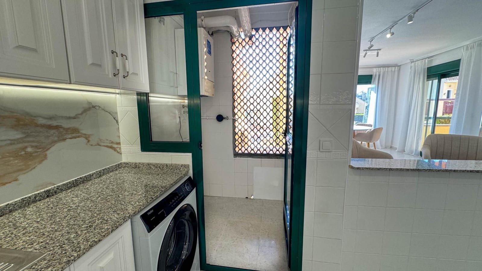 2 bedroom Apartment for sale in Filipinas - € 249,000 (Ref: 9726806)