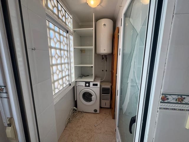 2 Zimmer Apartment zu verkaufen in Parque Acuático - Sector 25, Torrevieja mit Pool - 159.990 € (Ref: 9726813)