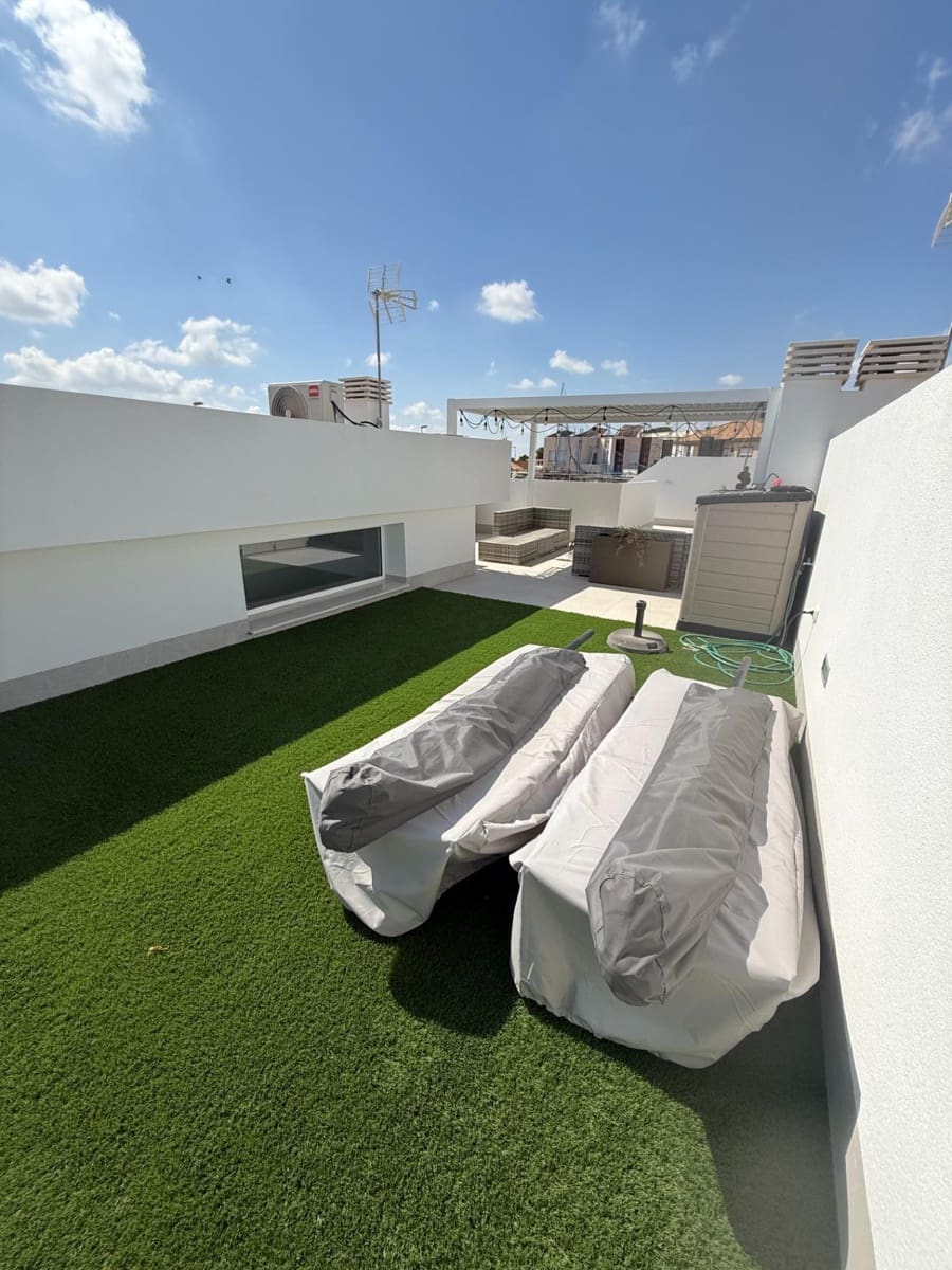 2 slaapkamer Villa te koop in Balsicas met zwembad - € 310.000 (Ref: 9729349)