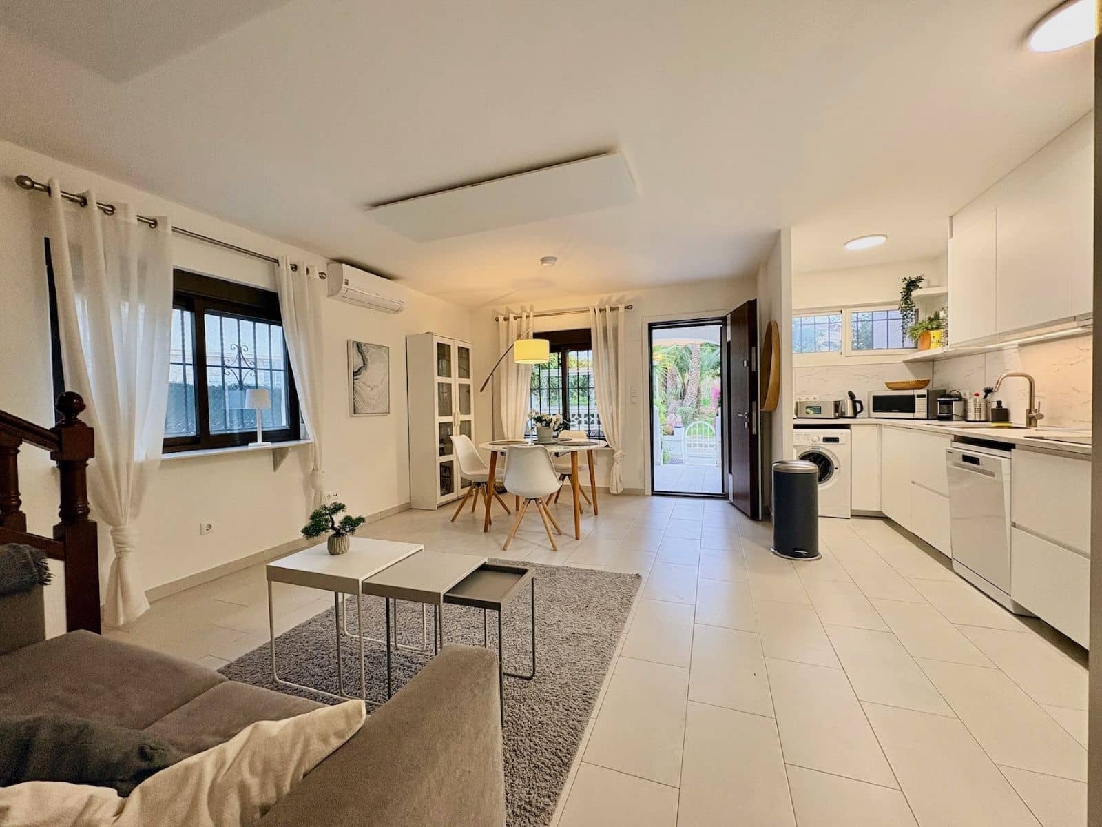 4 soveværelse Rækkehus til salg i Orihuela Costa med garage - € 390.000 (Ref: 9729361)