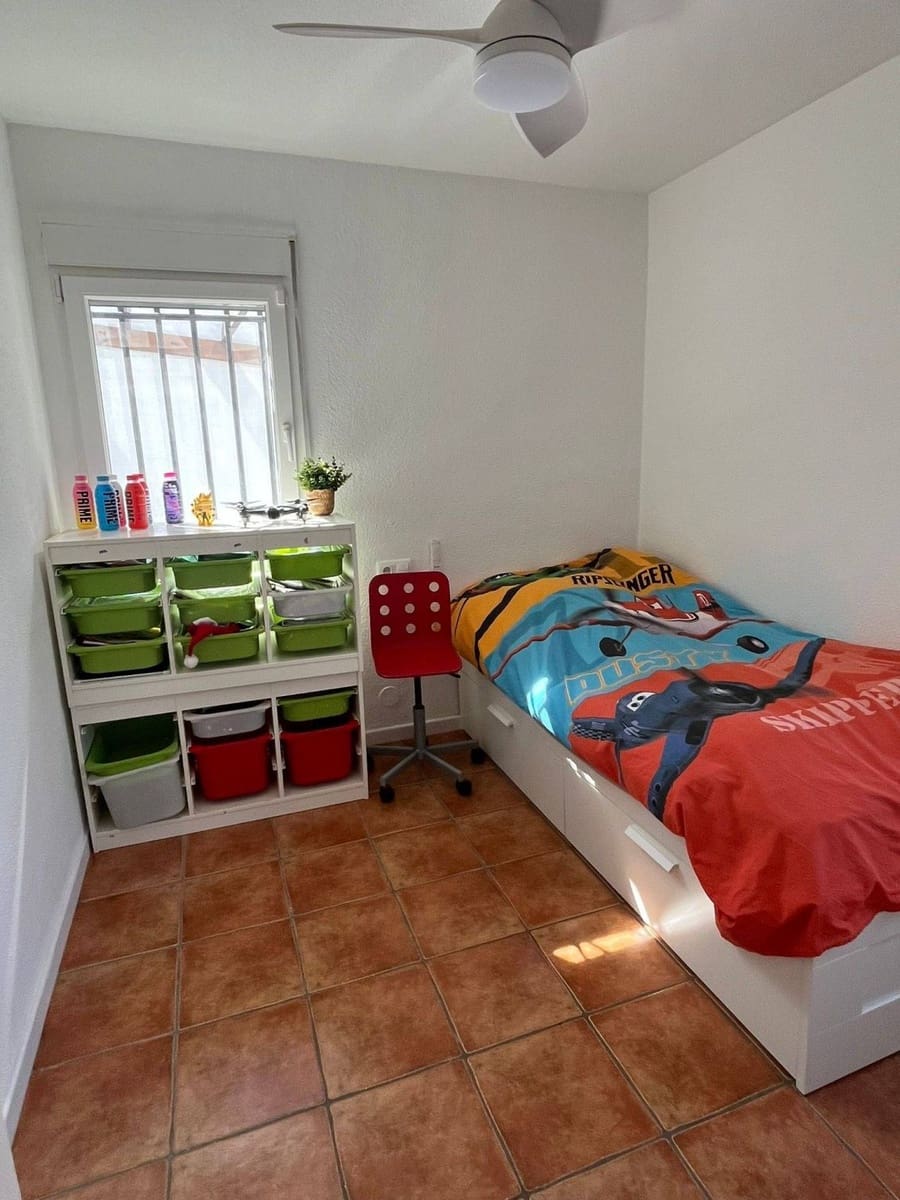 4 Zimmer Villa zu verkaufen in Santiago de la Ribera mit Pool - 527.000 € (Ref: 9730267)