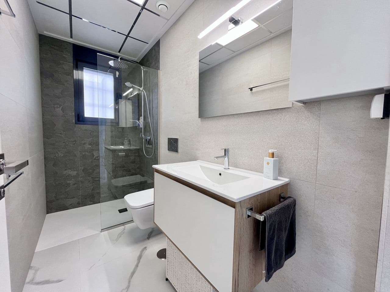 Apartamento de 2 habitaciones en San Miguel de Salinas en venta con garaje - 329.900 € (Ref: 9732392)