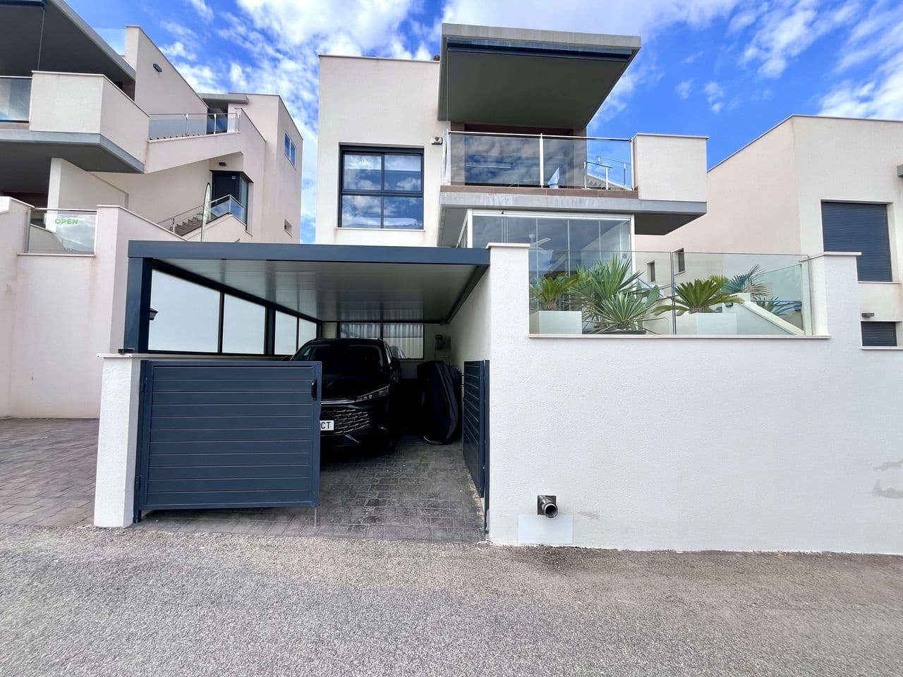 Apartamento de 2 habitaciones en San Miguel de Salinas en venta con garaje - 329.900 € (Ref: 9732392)