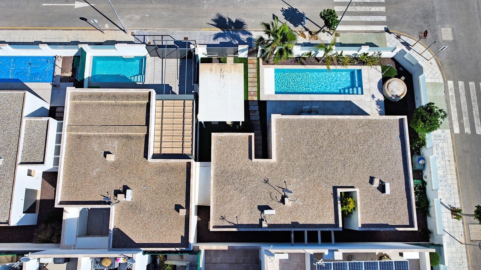 Chalet de 3 habitaciones en Pilar de la Horadada en venta - 445.000 € (Ref: 9735712)