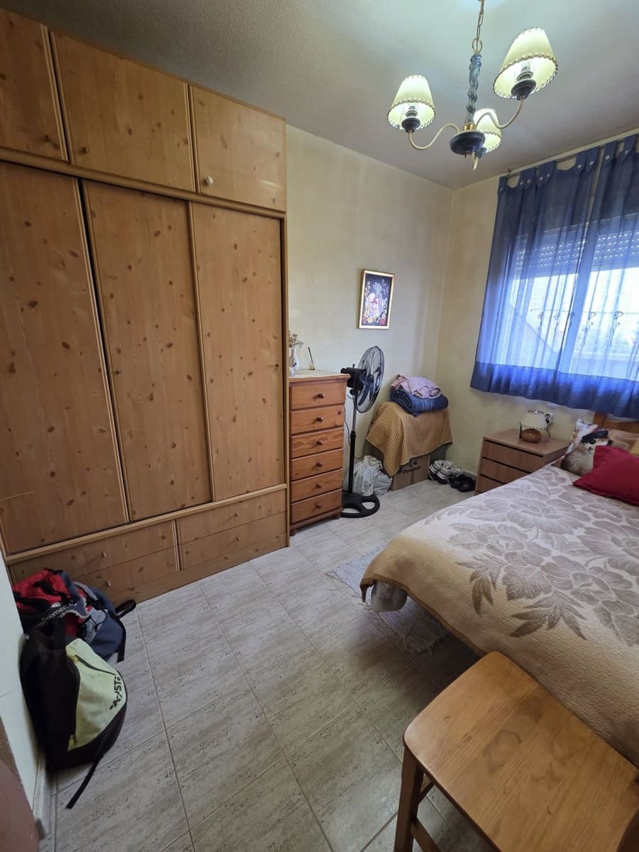 3 makuuhuone Kattohuoneisto myytävänä paikassa Torrevieja - 155 000 € (Ref: 9735722)