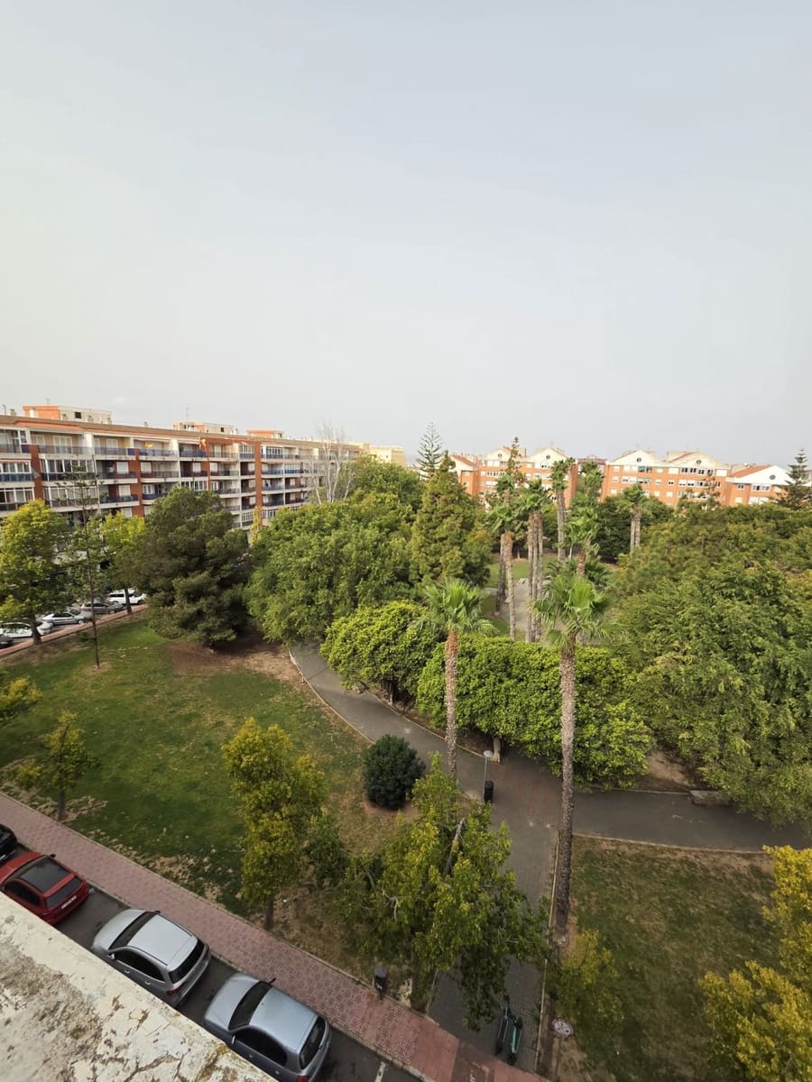 3 makuuhuone Kattohuoneisto myytävänä paikassa Torrevieja - 155 000 € (Ref: 9735722)