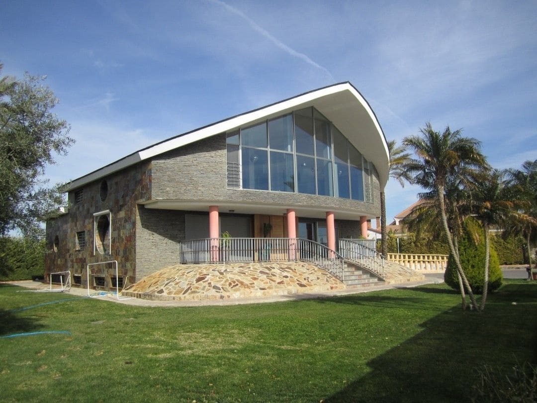 Finca/Casa Rural de 5 habitaciones en Los Montesinos en venta con garaje - 1.675.000 € (Ref: 9735732)