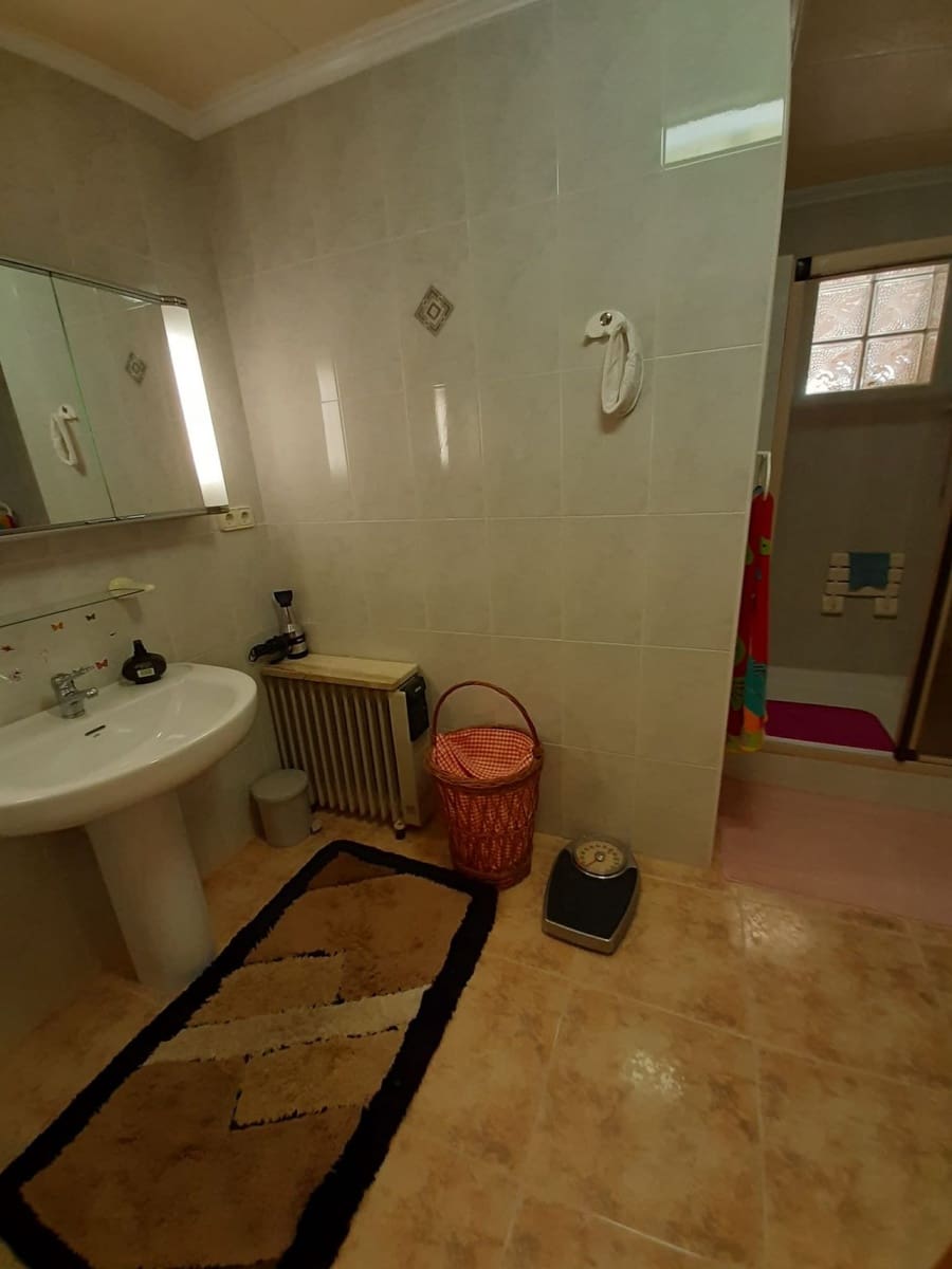 5 slaapkamer Villa te koop in Villamartin - € 740.000 (Ref: 9735739)