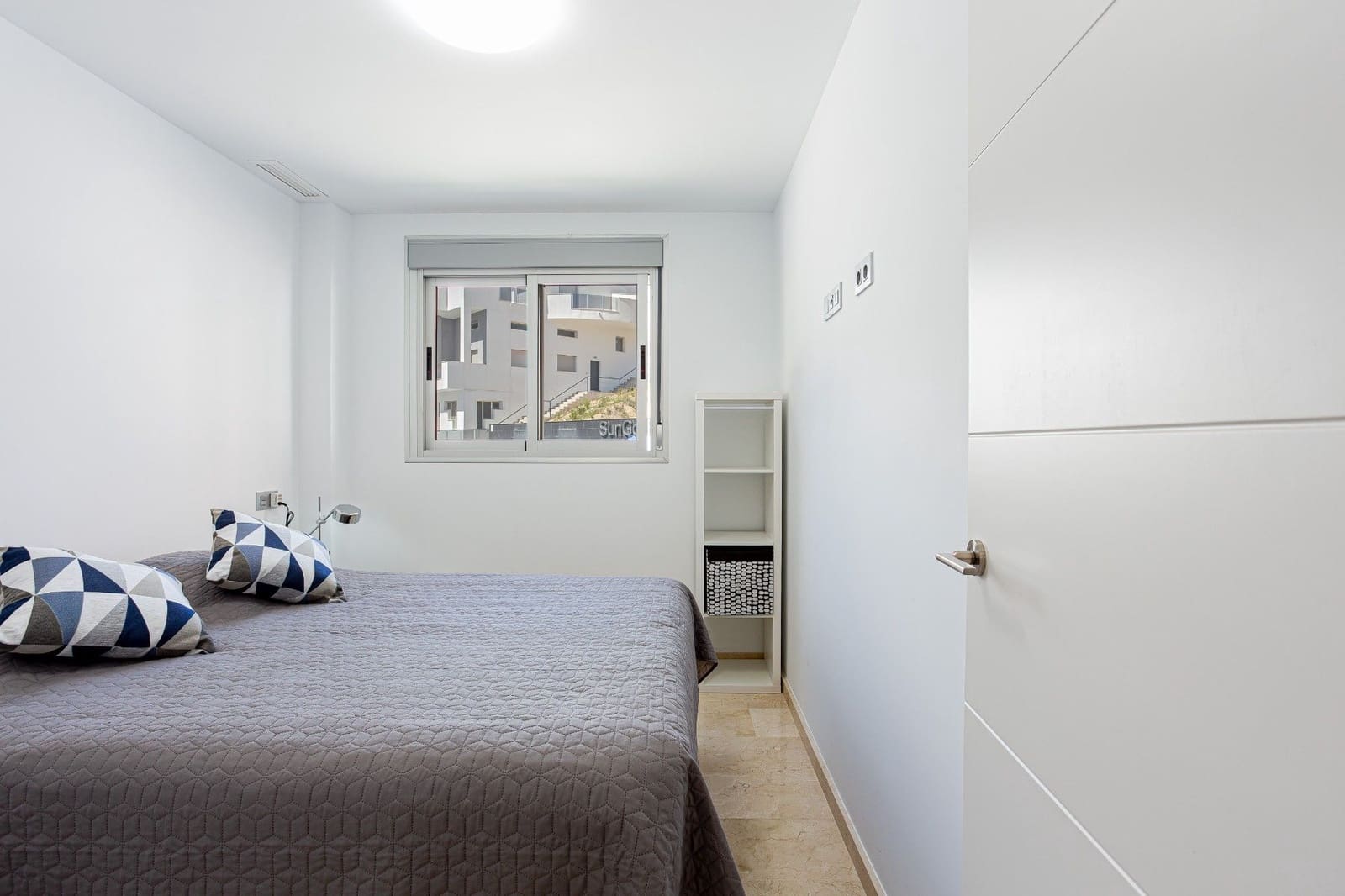 1 sypialnia Apartament na sprzedaż w Filipinas - 155 000 € (Ref: 9735743)