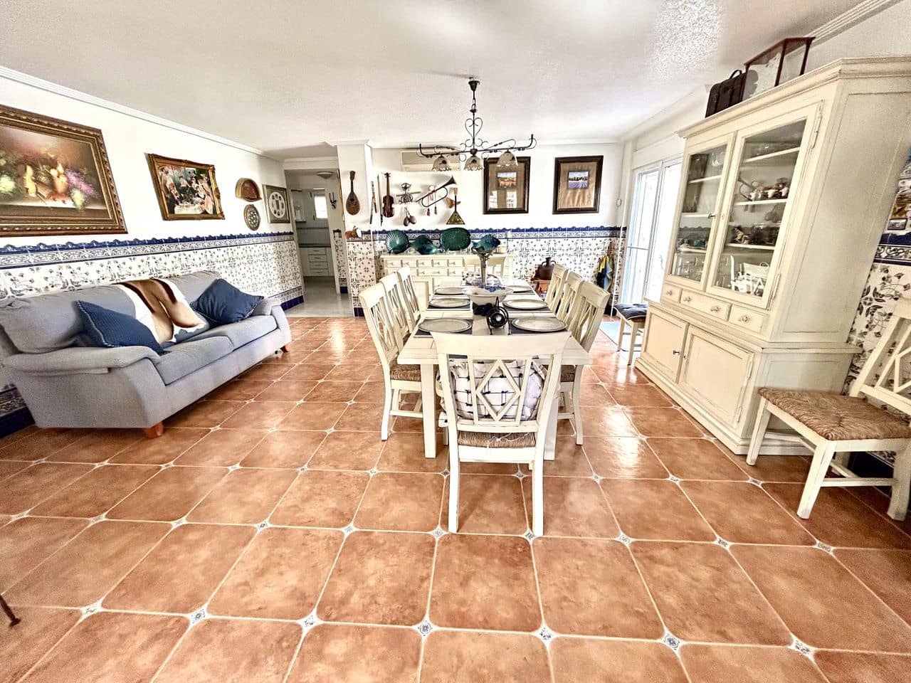 4 bedroom Villa for sale in Pinar de Campoverde with garage - € 460,000 (Ref: 9735755)