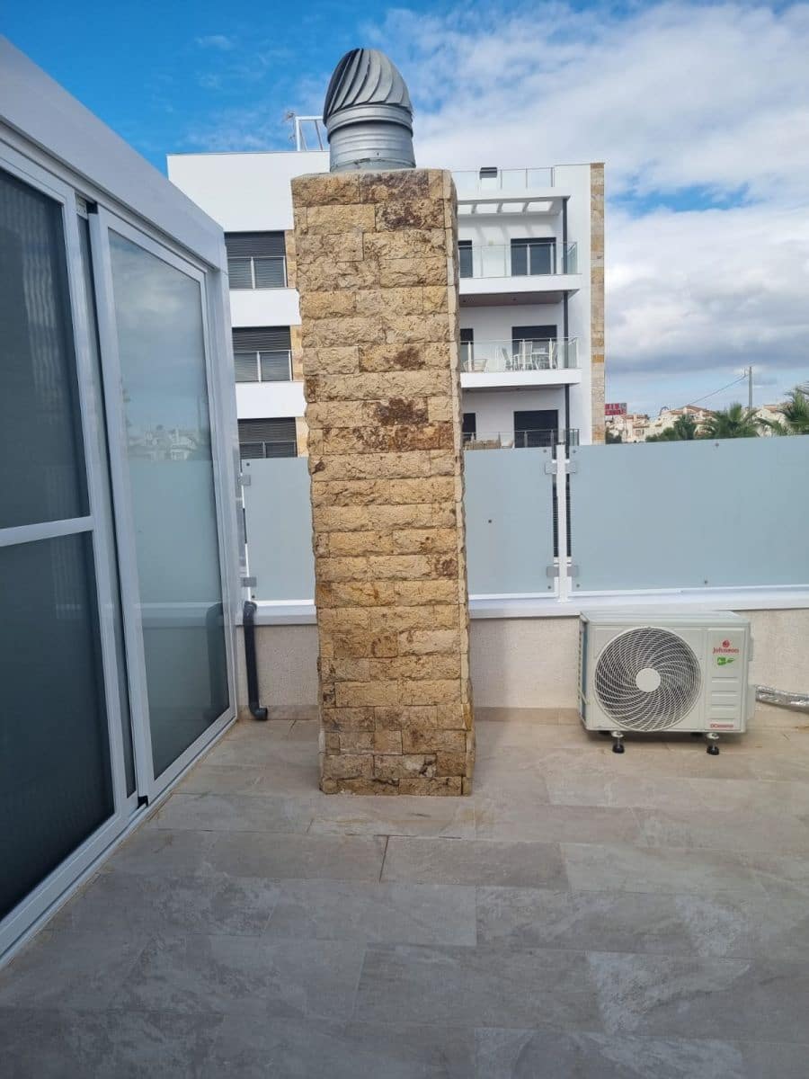 4 quarto Moradia Geminada para venda em La Zenia - 359 000 € (Ref: 9735758)