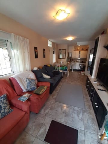 4 Zimmer Doppelhaus zu verkaufen in El Limonar, Torrevieja - 199.000 € (Ref: 9735760)