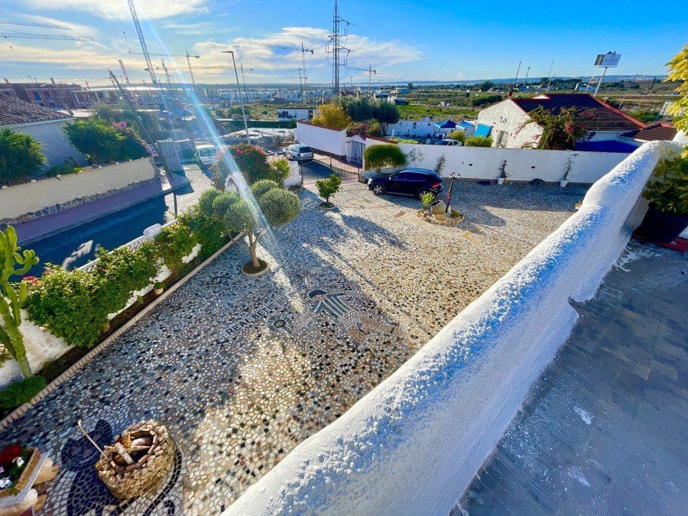 4 quarto Moradia para venda em Almoradi com garagem - 406 000 € (Ref: 9738979)