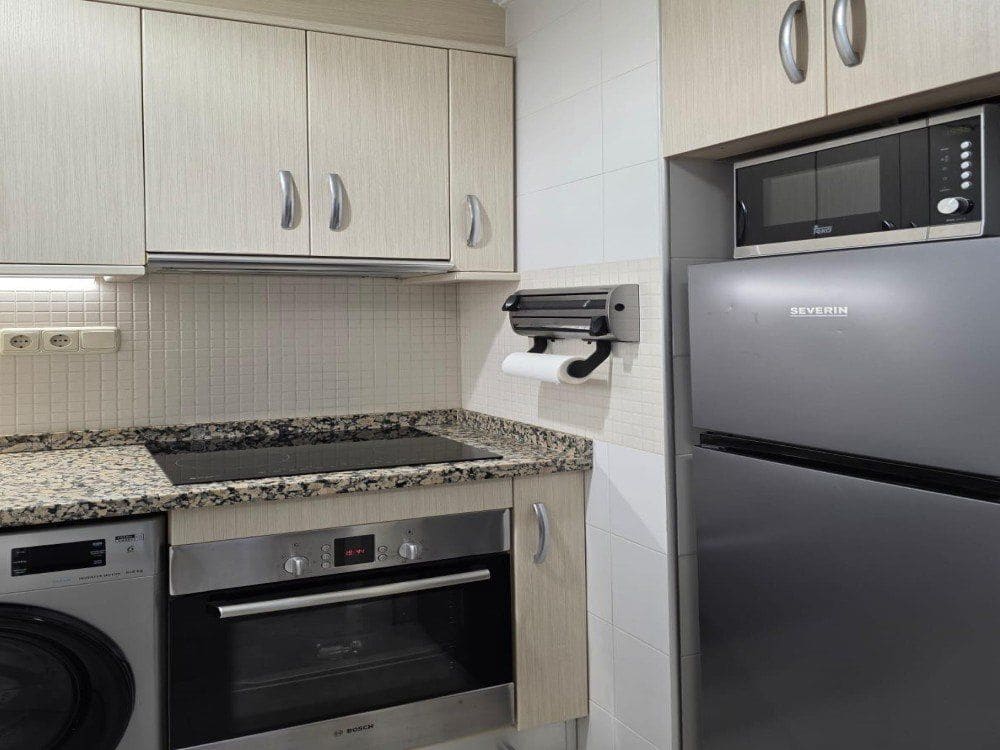 Apartamento de 1 habitación en Torrevieja en venta - 140.000 € (Ref: 9738983)