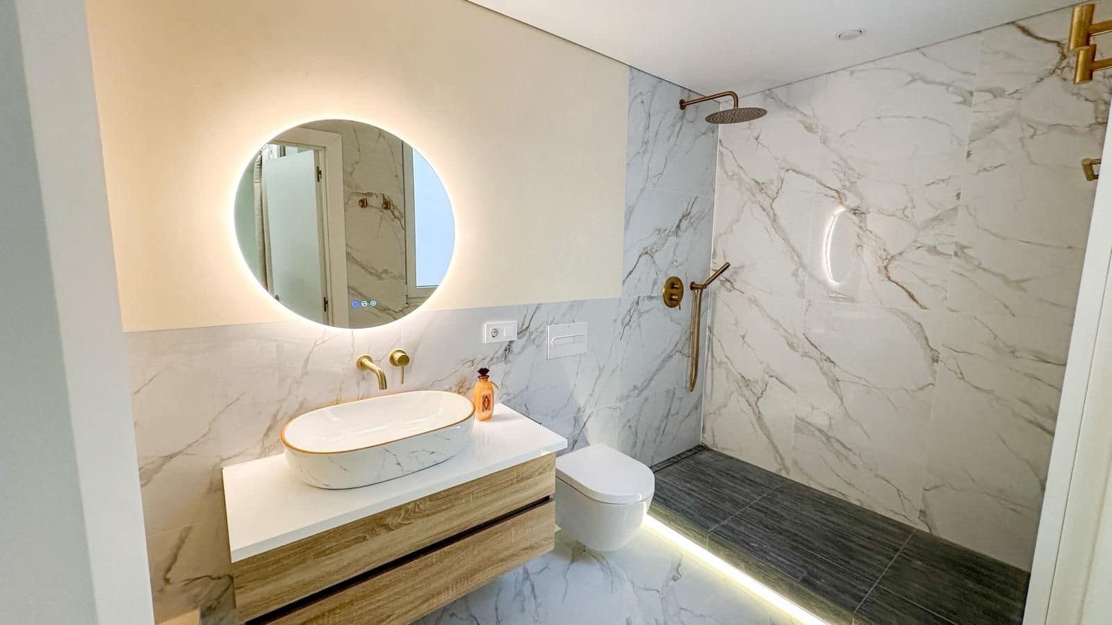 2 quarto Apartamento para venda em Torrevieja - 265 000 € (Ref: 9741866)