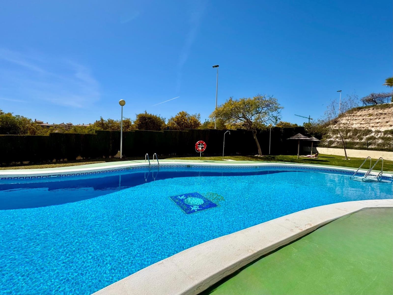 2 sypialnia Apartament na sprzedaż w Orihuela Costa z basenem - 195 000 € (Ref: 9741872)