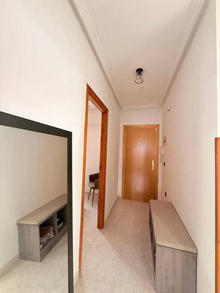 2 chambre Penthouse à vendre à Torrevieja - 265 000 € (Ref: 9741873)
