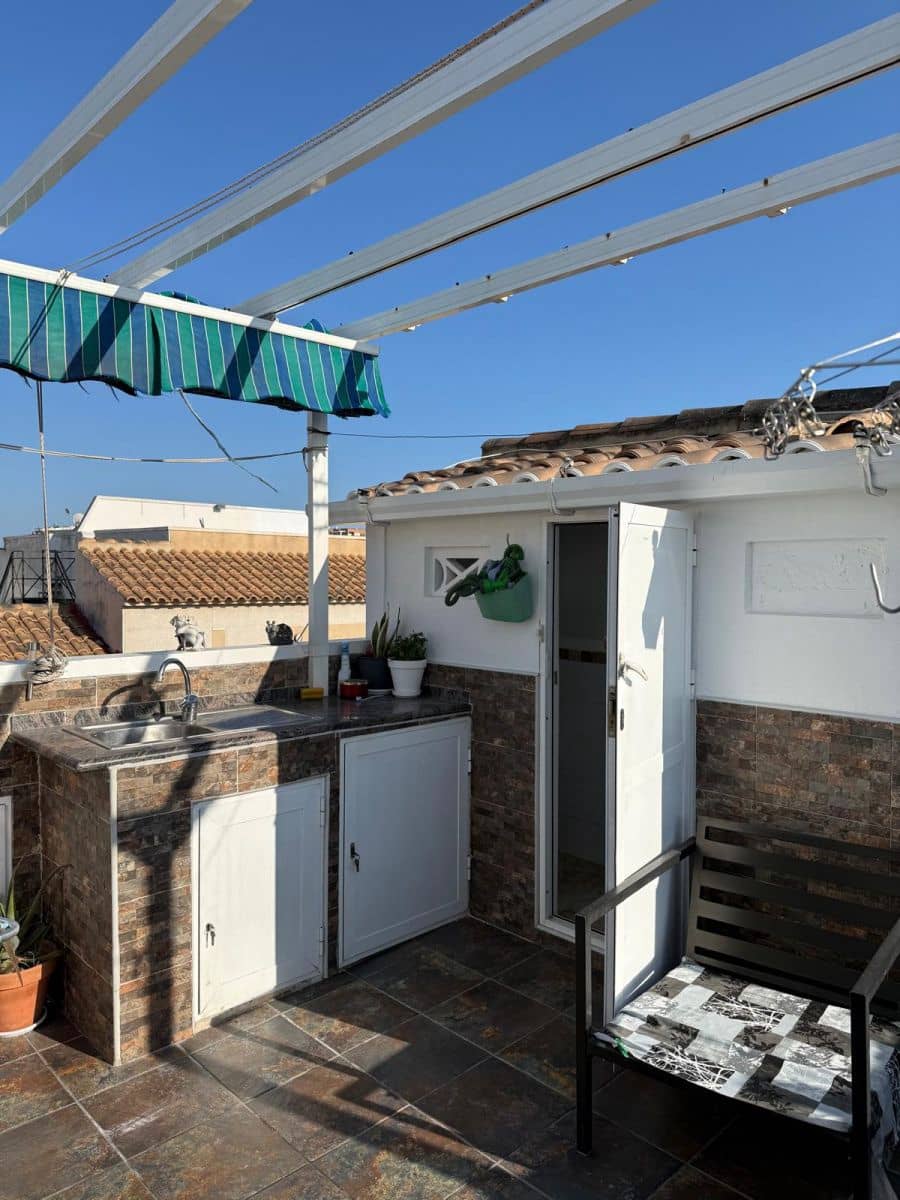 2 chambre Appartement à vendre à Torrevieja avec garage - 188 000 € (Ref: 9741876)