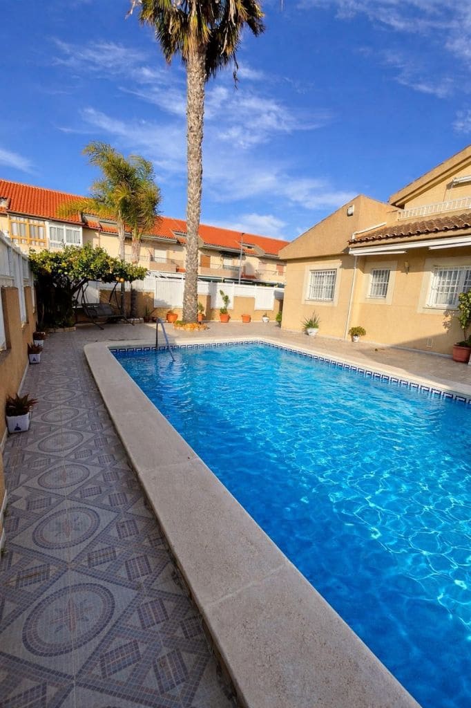 3 bedroom Villa for sale in Santiago de la Ribera with pool - € 519,000 (Ref: 9741877)