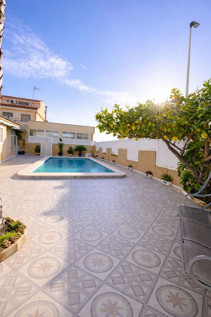 3 bedroom Villa for sale in Santiago de la Ribera with pool - € 519,000 (Ref: 9741877)