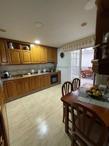 3 makuuhuone Huvila myytävänä paikassa Santiago de la Ribera, San Javier mukana uima-altaan - 519 000 € (Ref: 9741877)