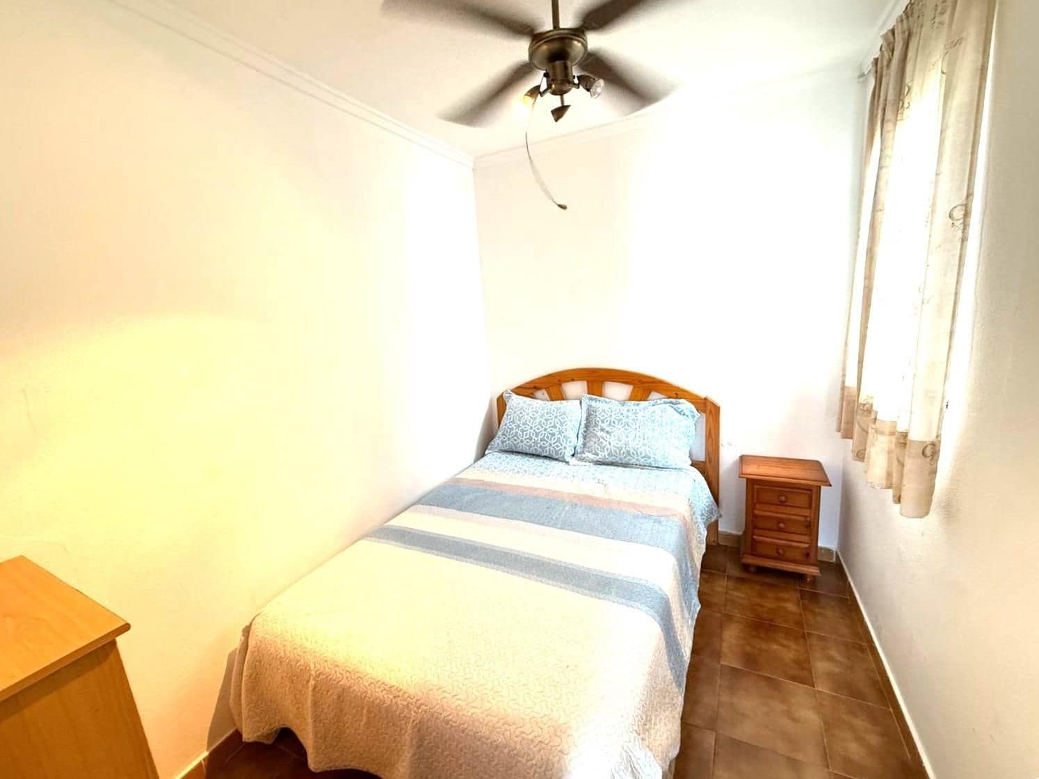 2 camera da letto Casa in vendita in Torrevieja con piscina - 129.900 € (Rif: 9741878)