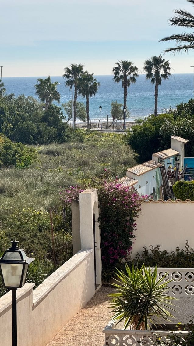 Casa de 5 habitaciones en Orihuela Costa en venta - 429.000 € (Ref: 9743973)