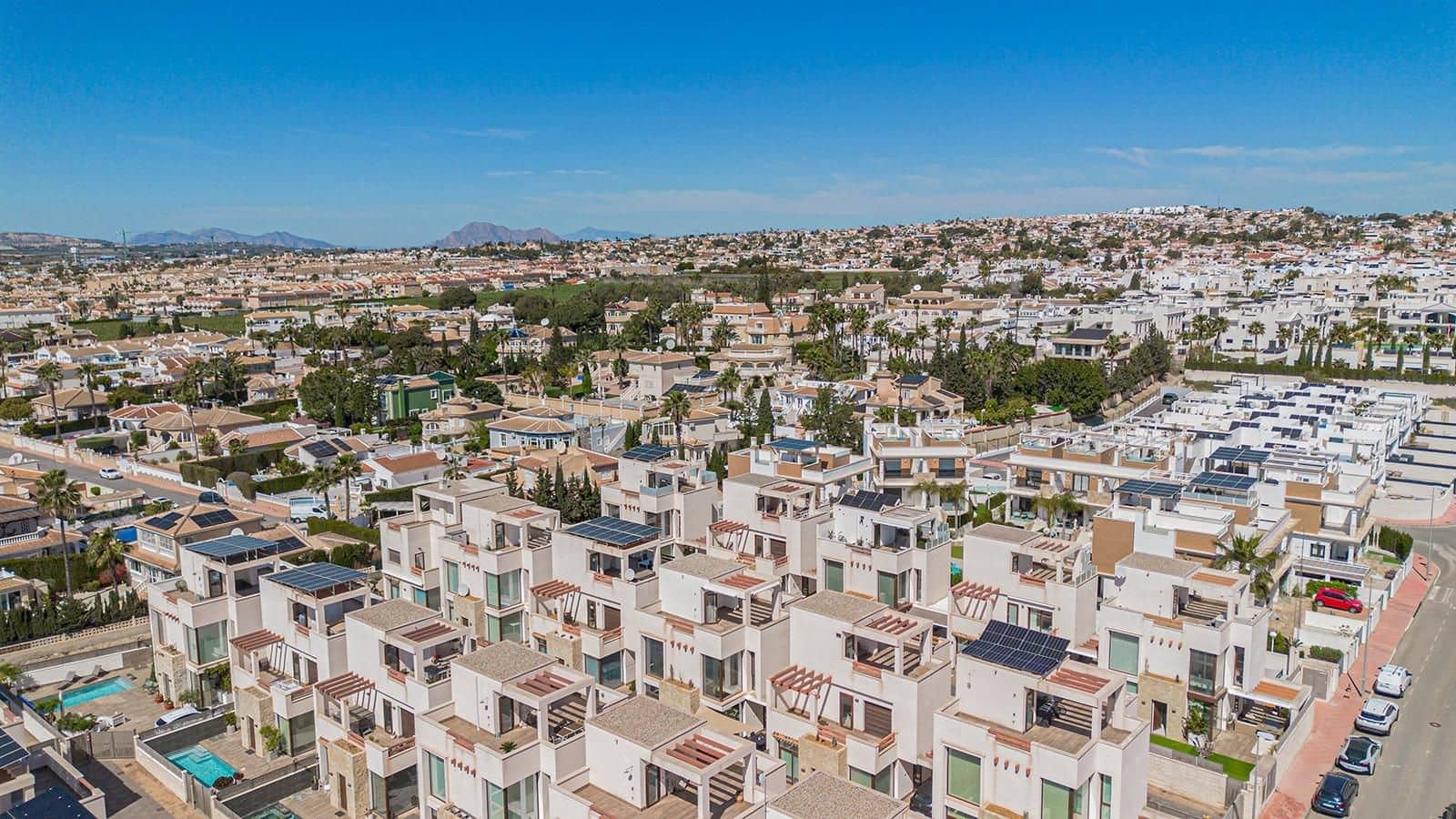 3 chambre Villa/Maison à vendre à Ciudad Quesada avec piscine - 460 000 € (Ref: 9744163)