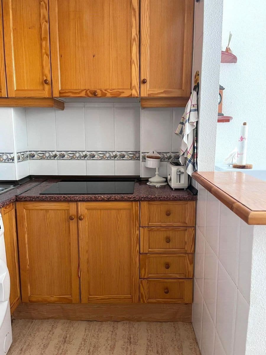 1 chambre Penthouse à vendre à Torrevieja - 115 000 € (Ref: 9745316)