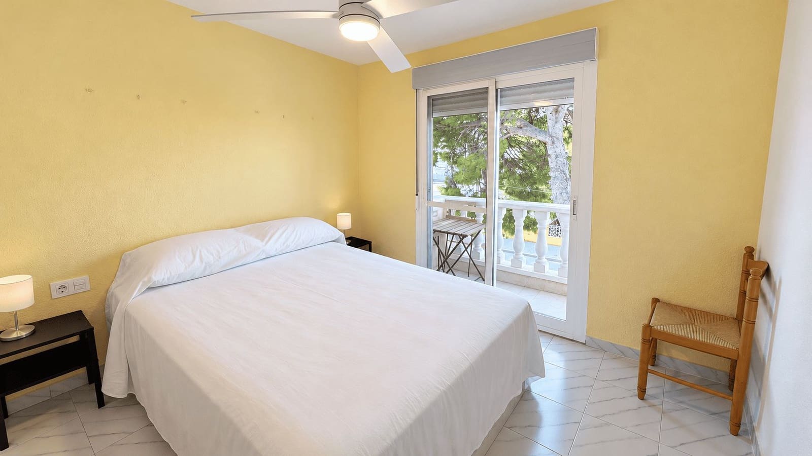 2 soveværelse Lejlighed til salg i Torrevieja med garage - € 209.000 (Ref: 9752192)