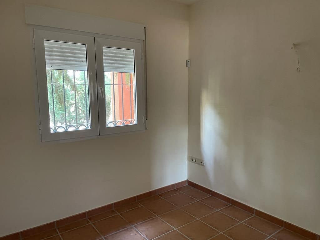 2 soveværelse Villa til salg i La Pinilla med swimmingpool - € 199.000 (Ref: 9752193)