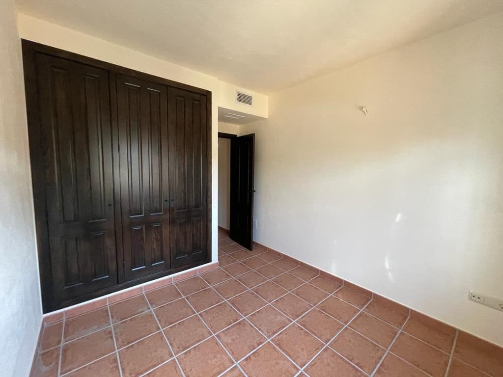 2 soveværelse Villa til salg i La Pinilla med swimmingpool - € 199.000 (Ref: 9752193)