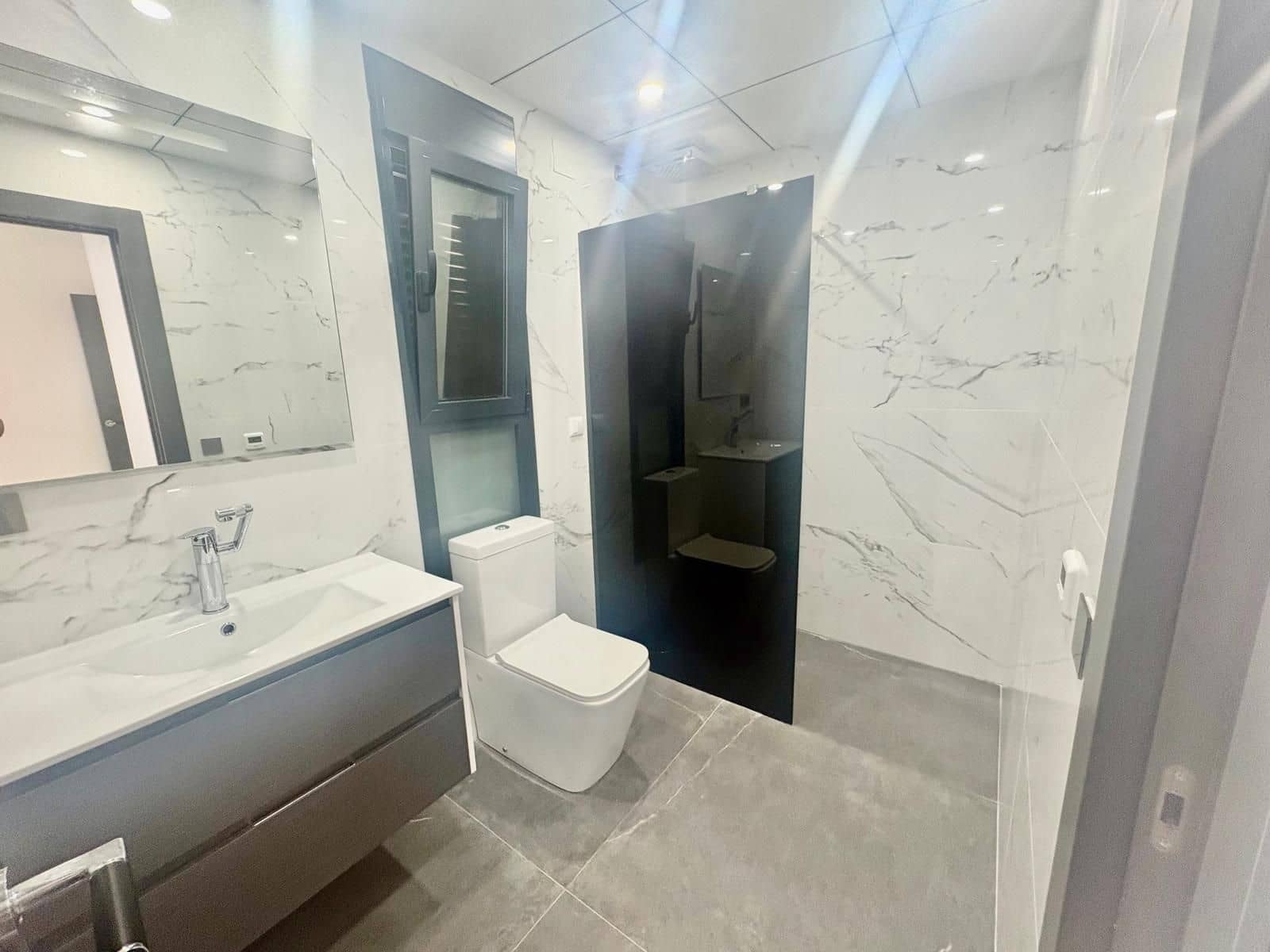 4 makuuhuone Huvila myytävänä paikassa Campoamor mukana uima-altaan 
autotalli - 985 000 € (Ref: 9752206)