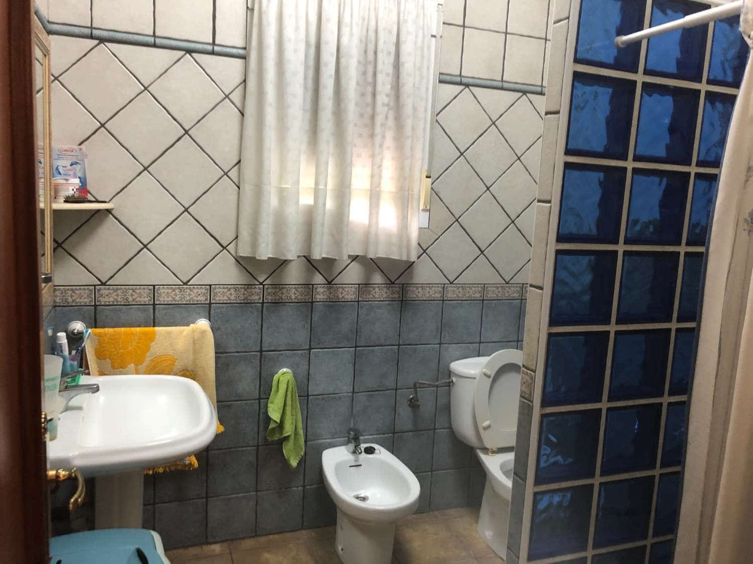 4 sypialnia Willa na sprzedaż w Callosa de Segura z basenem garażem - 890 000 € (Ref: 9752208)
