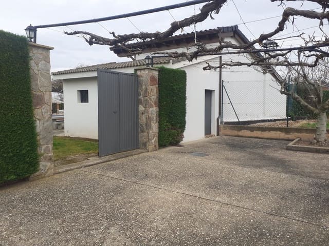 4 soverom Villa til salgs i Villamediana de Iregua med svømmebasseng garasje - € 1 100 000 (Ref: 9752210)