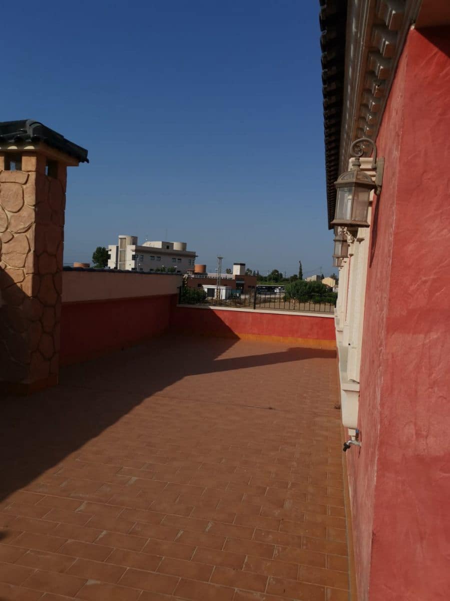 4 soveværelse Villa til salg i Orihuela med swimmingpool garage - € 450.000 (Ref: 9752211)