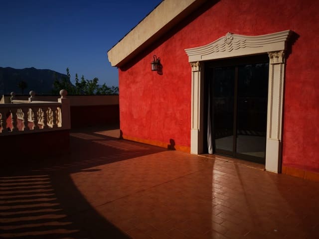 4 soveværelse Villa til salg i Desamparados - Hurchillo - Torremendo, Orihuela med swimmingpool garage - € 450.000 (Ref: 9752211)