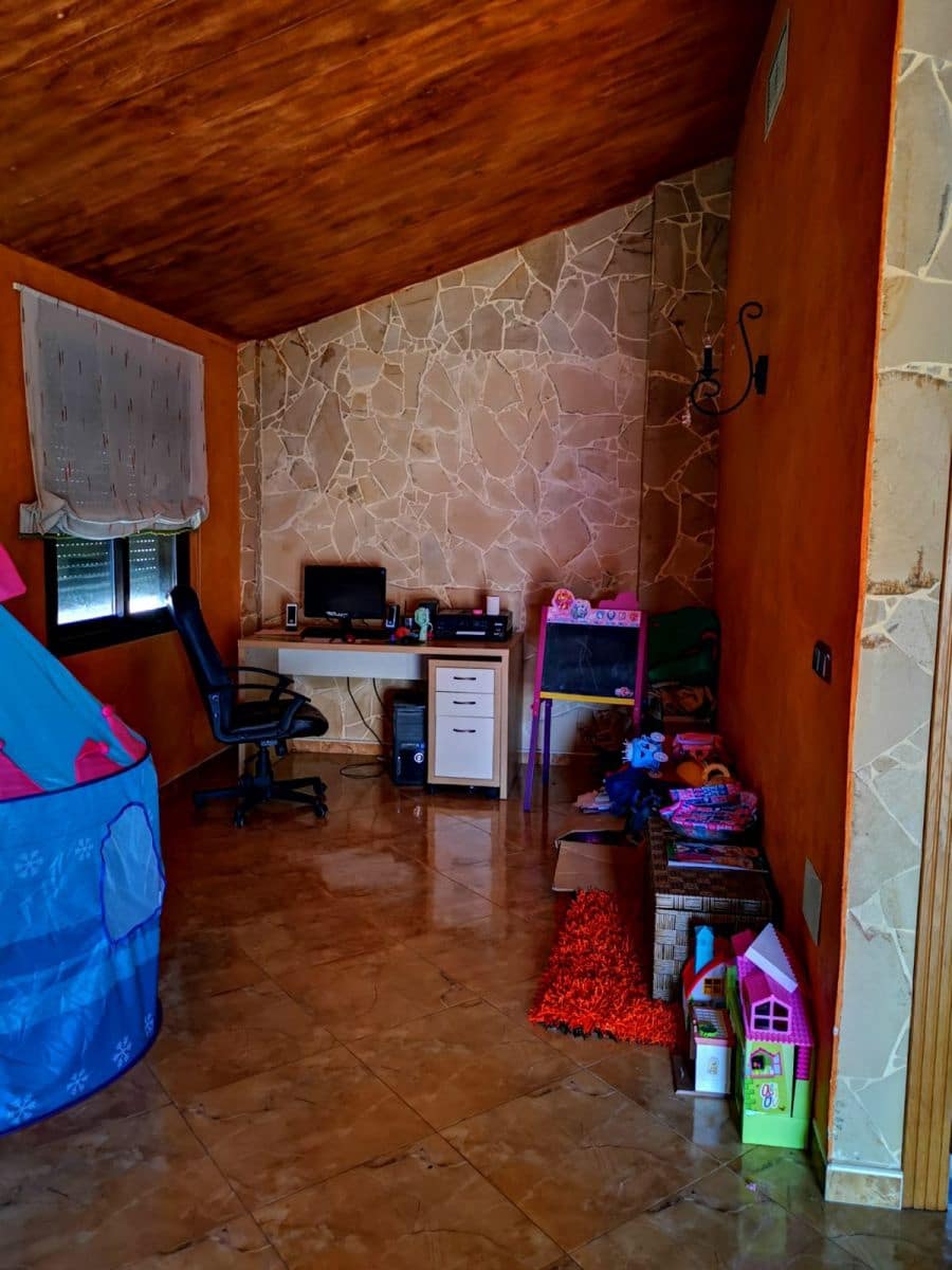 4 soveværelse Villa til salg i Orihuela med swimmingpool garage - € 450.000 (Ref: 9752211)