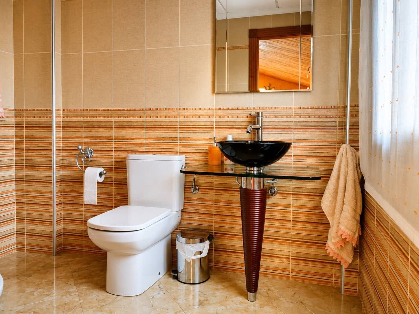 Chalet de 4 habitaciones en Orihuela en venta con piscina garaje - 472.500 € (Ref: 9752211)