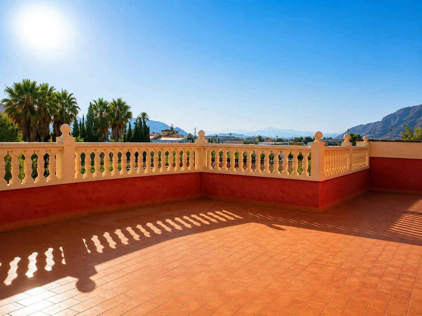 Chalet de 4 habitaciones en Orihuela en venta con piscina garaje - 472.500 € (Ref: 9752211)