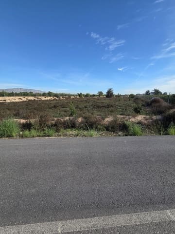 Finca/Herregård til salgs i Albatera - € 175 000 (Ref: 9752218)