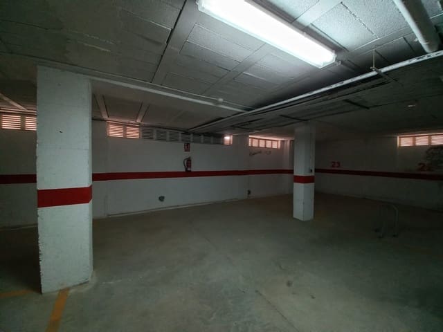 Garaż na sprzedaż w Cabo Cervera, Torrevieja - 15 000 € (Ref: 9752219)